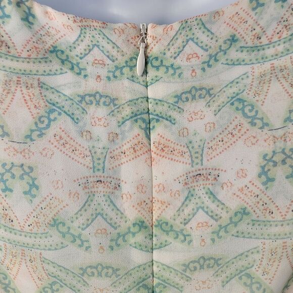 CABI Dipped Geometric Print Tank - Picture 4 of 7